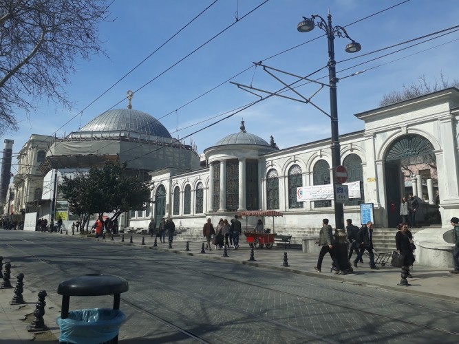 Emekyemez Elektrikçi